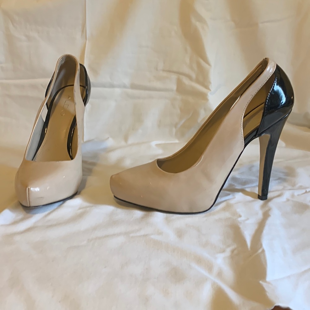 Two tone heels Aldo